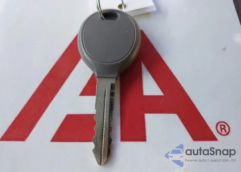 2004 Jeep Grand Cherokee Limited from USA, damaged, VIN 1J4GX58S84C123962